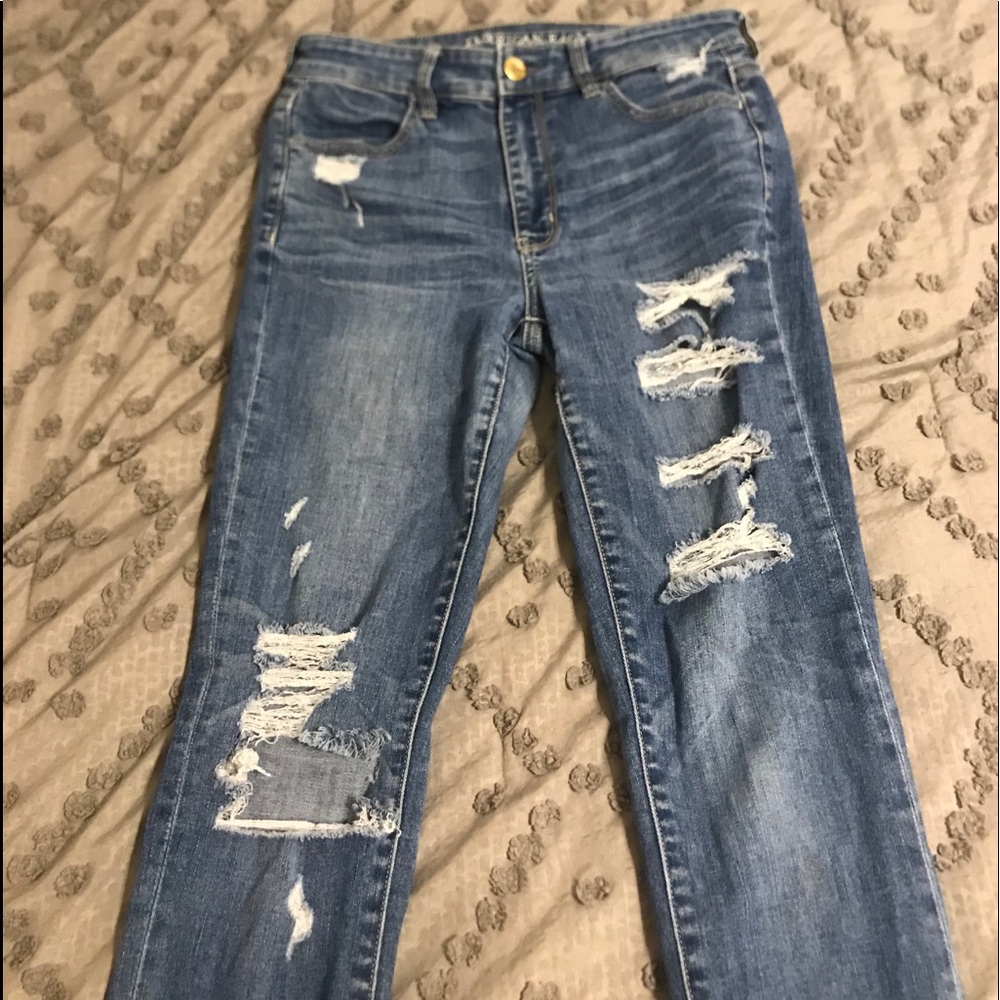 American Eagle high waisted jeans
